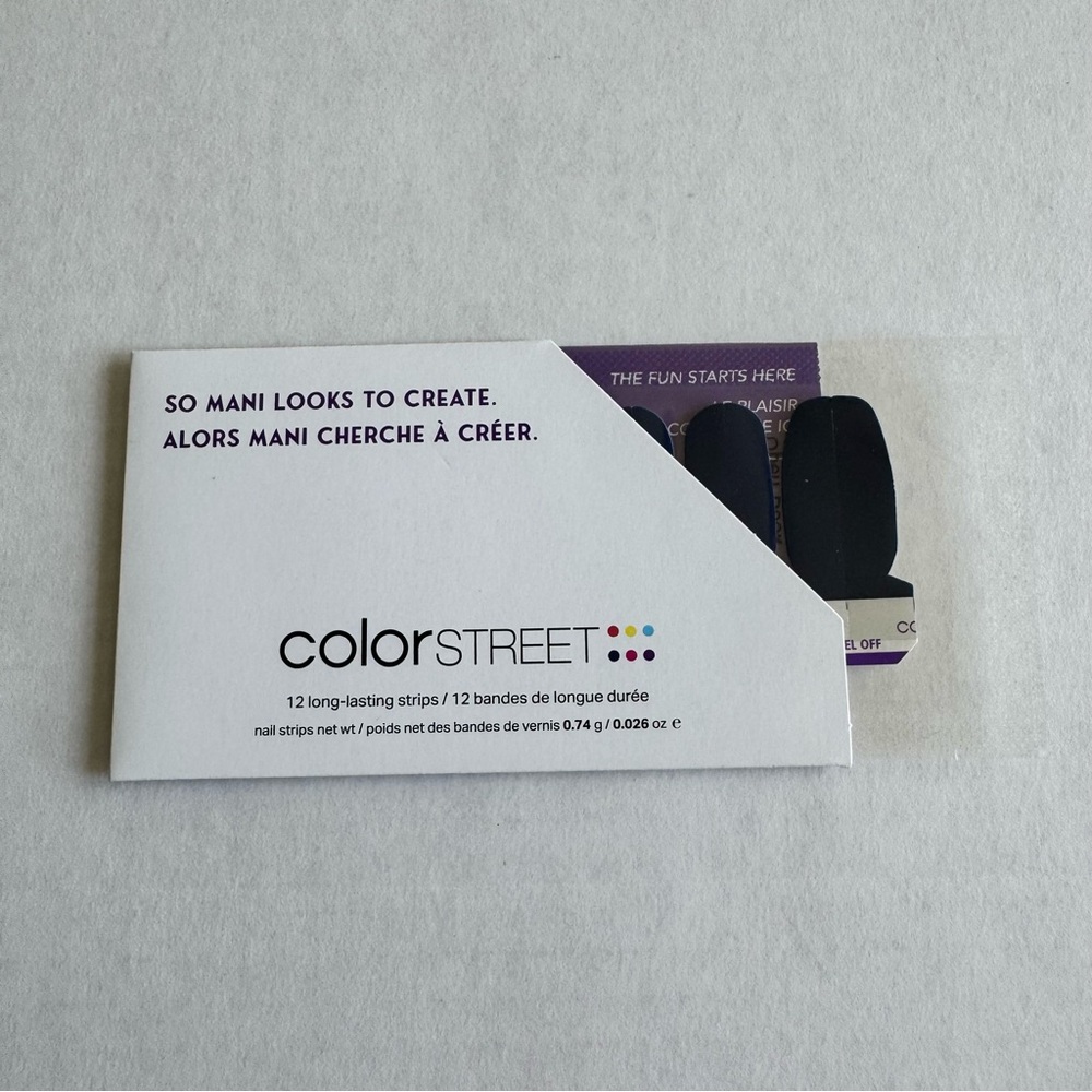 *Exclusive* Color Street: Open Book | Deep Navy Blue Split Strip Fall Winter - Picture 3 of 16